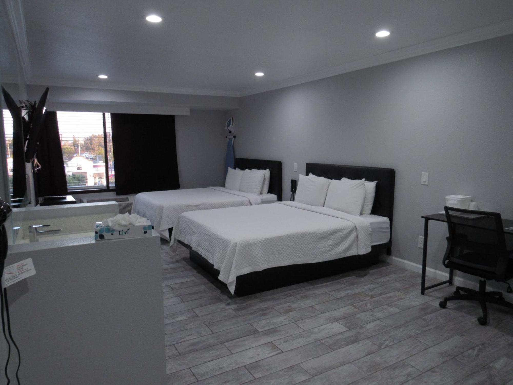 Capri Suites Anaheim Exterior foto
