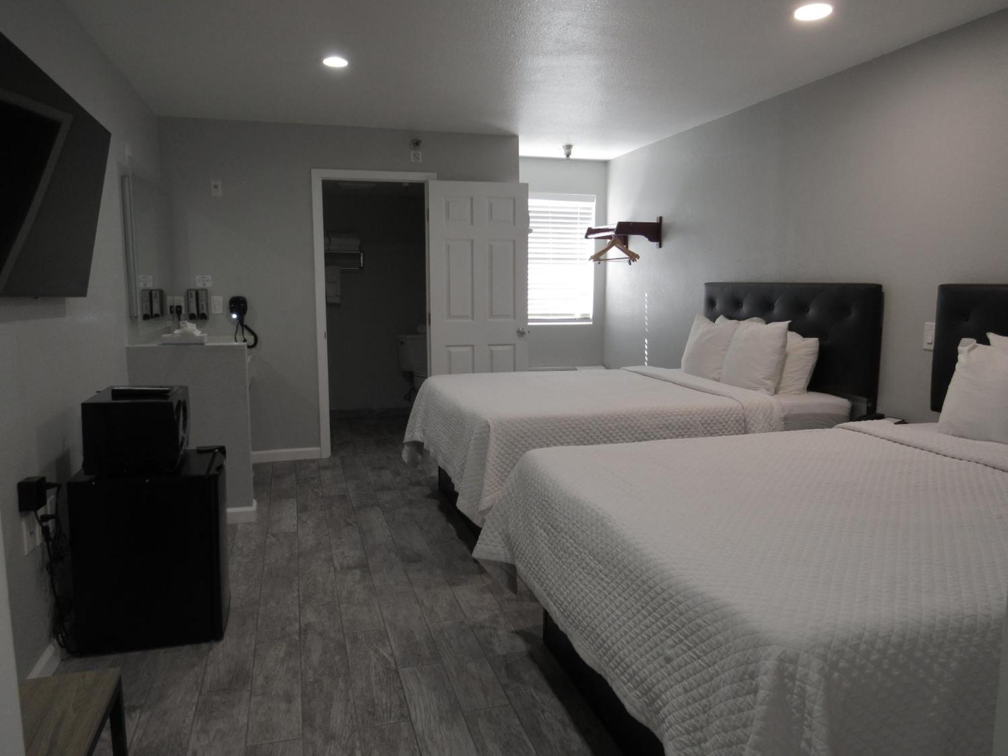Capri Suites Anaheim Exterior foto